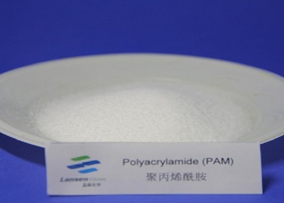 Polyacrylamide cationique PAM High Molecular 25kgs de produits chimiques de traitement de l'eau/paquet de sac