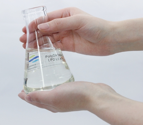 Traitement de l'eau de décoloration de floculant de Polydadmac de polymère cationique Auxilliaries chimique