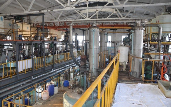 Préconcentration et asséchage de la boue en produits chimiques municipaux de traitement de l'eau de polyamine de station d'épuration