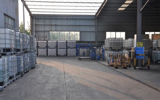 Produits chimiques de traitement de l'eau à base de polyamine