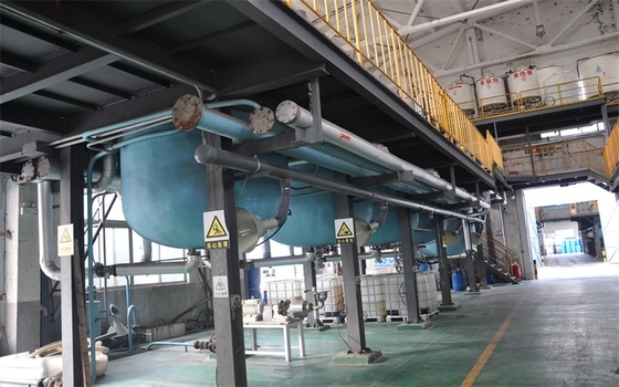 le poly chlorure en aluminium PAC a la capacité forte d'adsorption dans le traitement de l'eau avec la concentration à faible teneur en sel